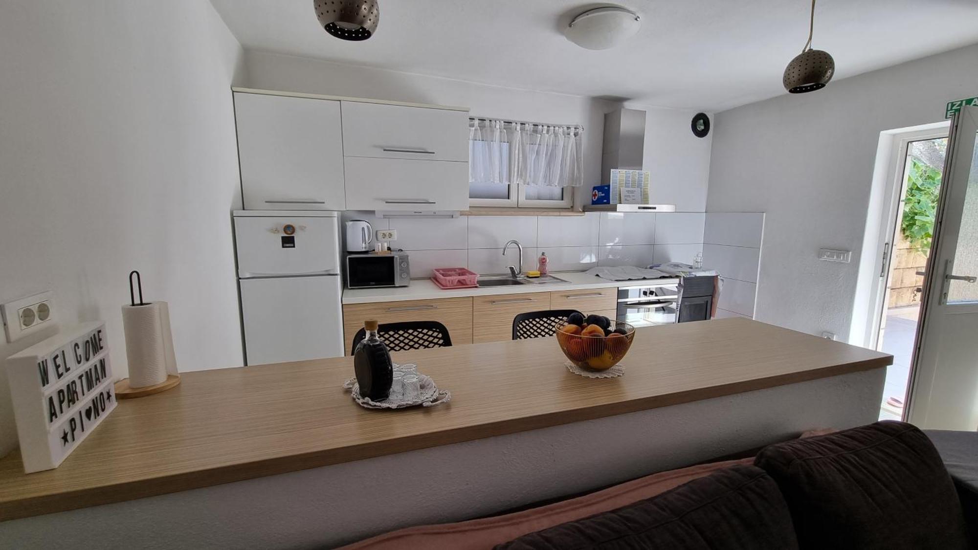 Apartment Pino Пучища Екстер'єр фото