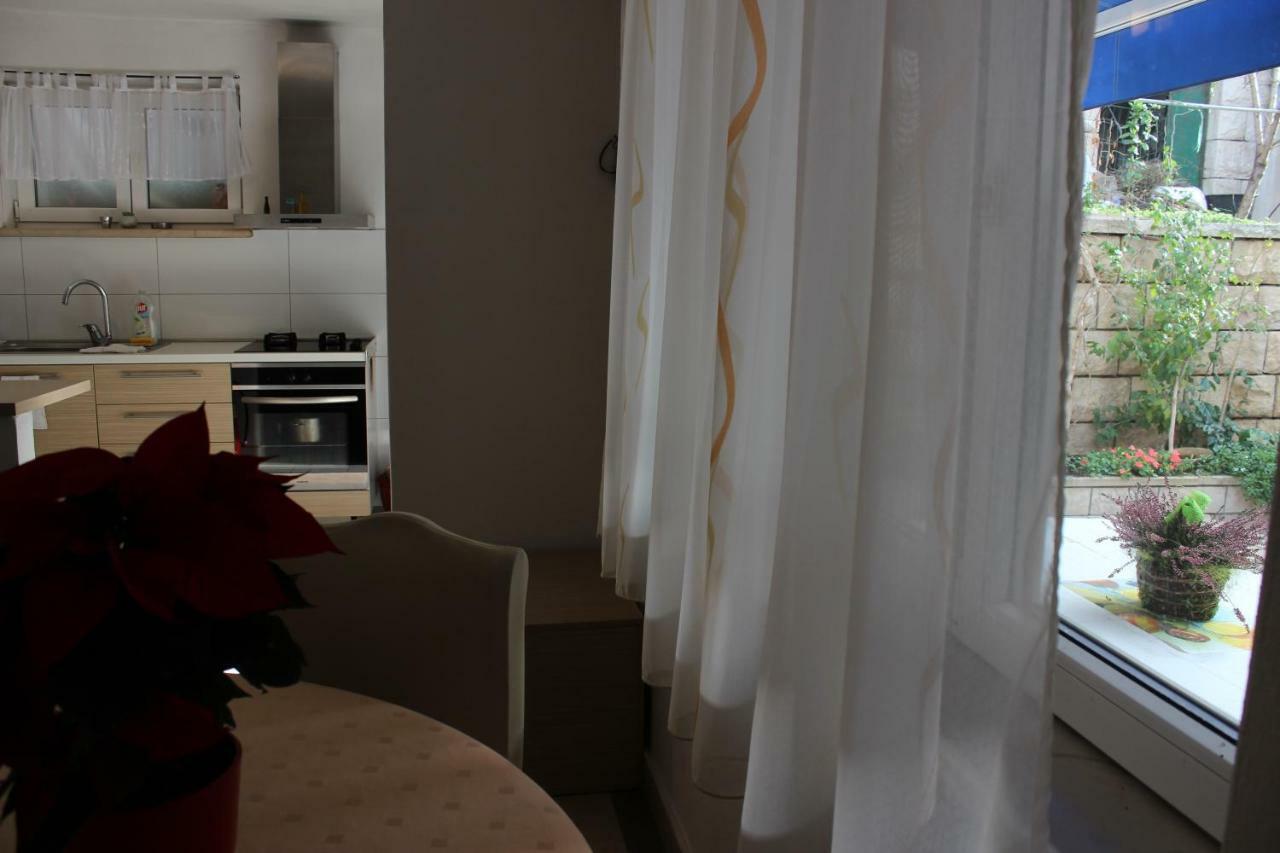 Apartment Pino Пучища Екстер'єр фото